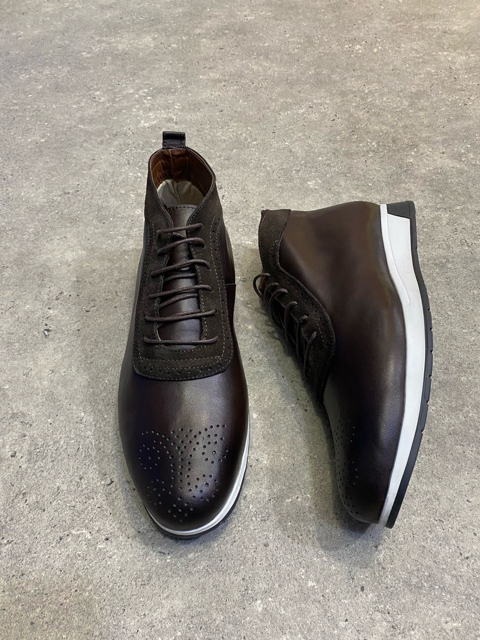 chaussures-de-luxe-sneakers-berluti-1.jpg Chaussures de luxe - SNEAKERS - BERLUTI – Image 1