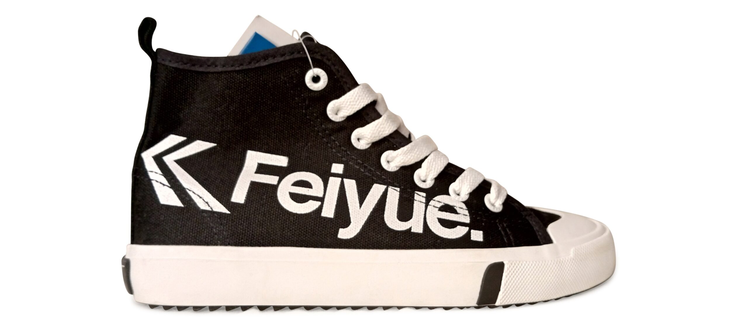 copy-of-chaussures-montante-pour-enfants-13.jpg copy of chaussures montante pour enfants – Image 1