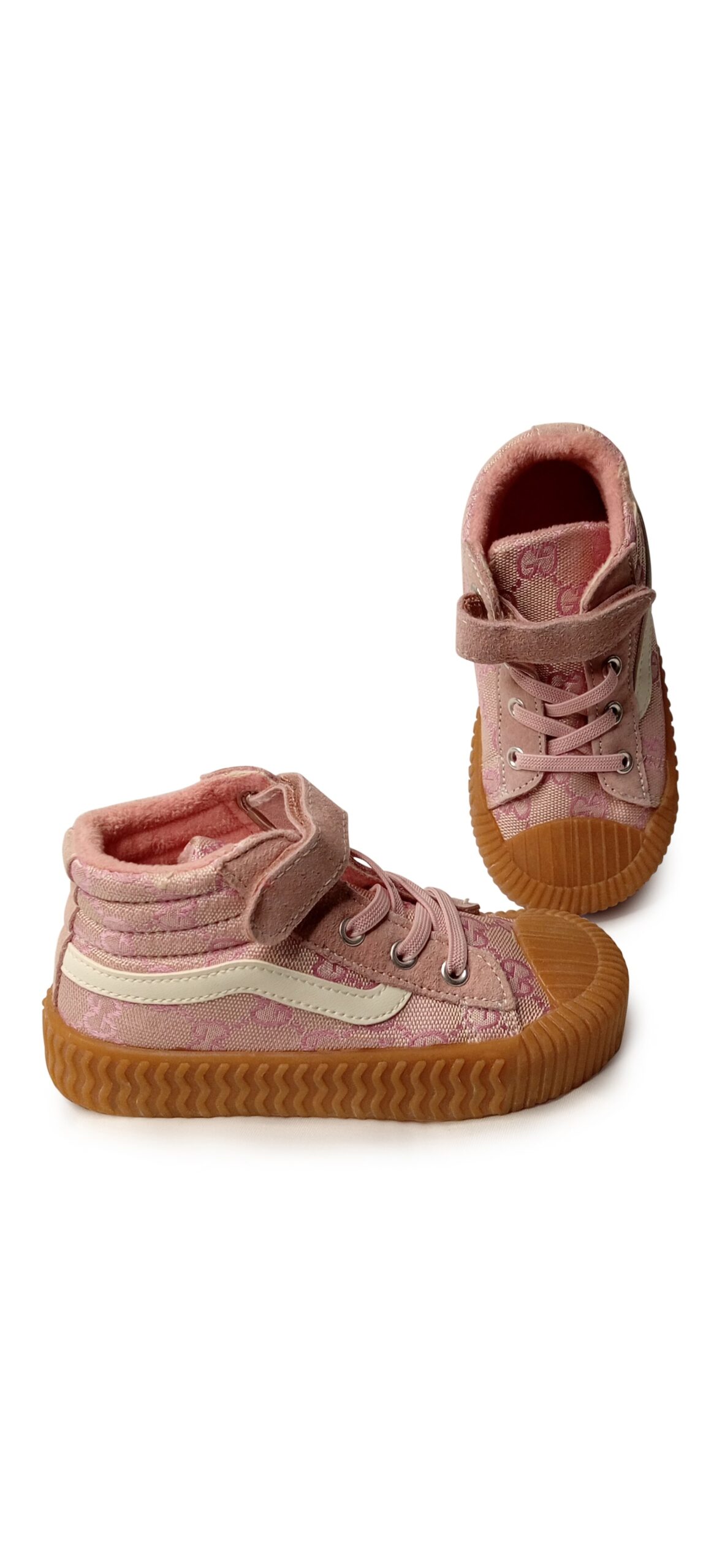 copy-of-chaussures-montante-pour-enfants-21.jpg copy of chaussures montante pour enfants – Image 1