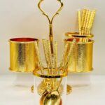 Ensemble de Cuillère a Café Dore 6 Pieces et 1 Pot