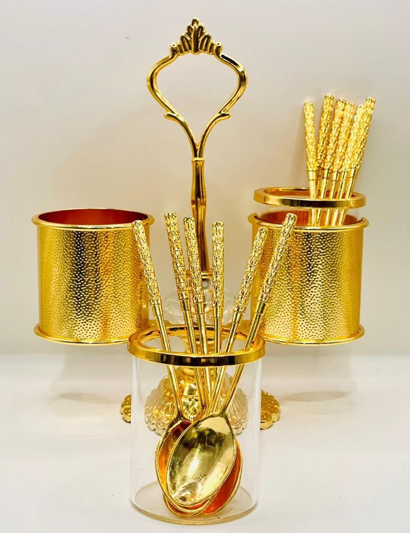 ensemble-de-cuillere-a-cafe-dore-6-pieces-et-1-pot-1.jpg Ensemble de Cuillère a Café Dore 6 Pieces et 1 Pot – Image 1