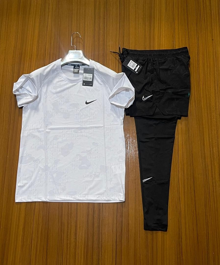 ensemble-de-sport-nike-dri-fit-1.jpg Ensemble de sport Nike Dri-FIT – Image 1