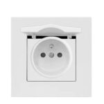 prise d'alimentation murale avec couvercle étanche 16A