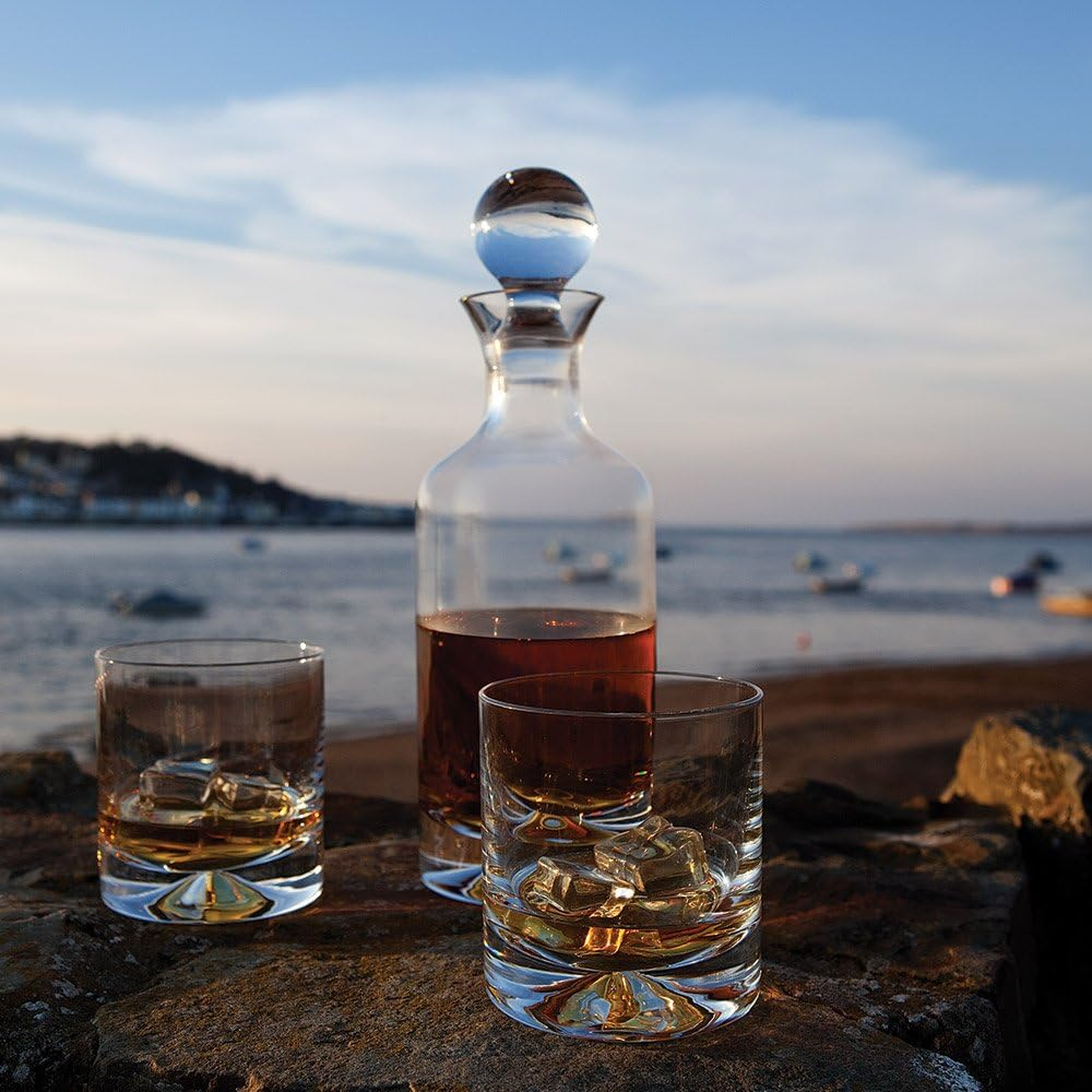 carafe-a-fossettes-en-cristal.png Carafe à fossettes en cristal – Image 1