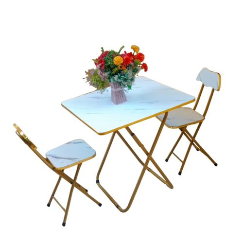 table-pliante-carree-2-chaises-pliante-pour-petit-espace.png Table Pliante carrée + 2 Chaises Pliante Pour Petit Espace – Image 1